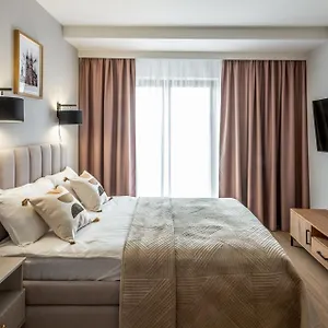 Iron Appartement